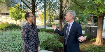 Education Minister Explores Collaboration with American Universities