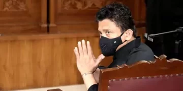 Victim’s Father Asks Ferdy Sambo to Remove Mask in Murder Trial