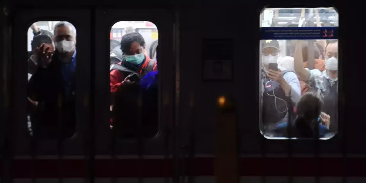 Indonesians Spend 55 Pct of Digital Time on Open Internet