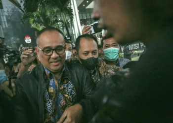 President Jokowi: It Hurts People when State Officials Flaunt Wealth on Instagram