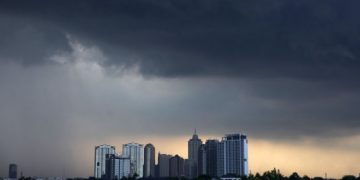 BMKG Weather Forecast: Clouds to Cover Jakarta Skies Throughout the Day
