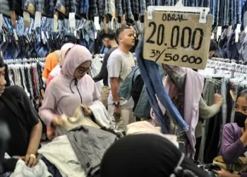 House Commission Criticizes 200% Import Duty on Chinese Goods