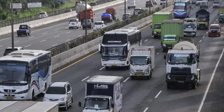 Arus Mudik 2025 Berjalan Lancar, Pemudik Apresiasi Kebijakan Rekayasa Lalu Lintas1