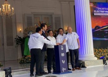 Governor Pramono Anung Launches 2025 Jakarta E-Prix, Aiming to Rank Jakarta Among the World’s Top 50 Cities