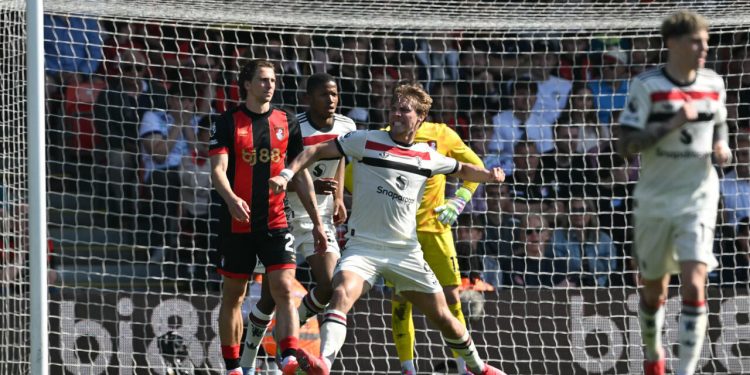 Rasmus Hojlund Rescues Manchester United from Defeat at Bournemouth