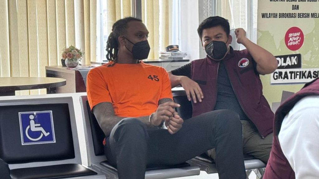 American Basketball Player Jarred Dwayne Shaw Arrested for Drug Offense in Indonesia