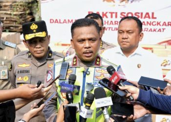 Welcoming the 80th Bhayangkara Day, National Police Aid Kemayoran Fire Victims with Social Aid, Healthcare, and Document Services
